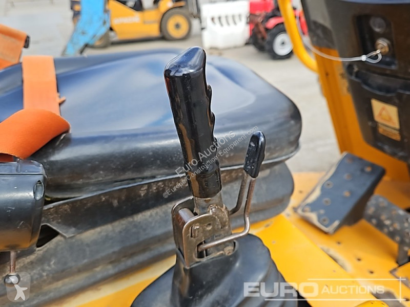 Basculantă Thwaites 3 Ton Swivel Skip