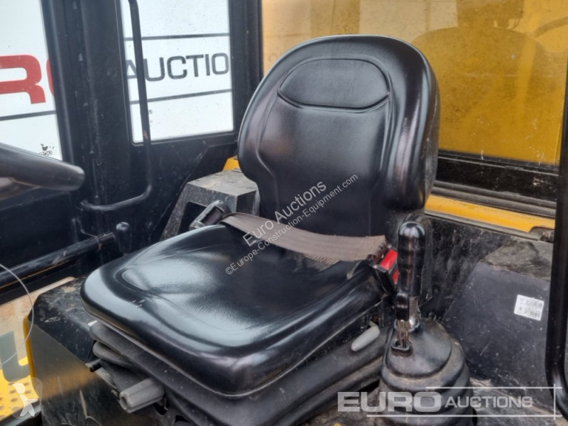 Sklápěčka JCB 6TFT
