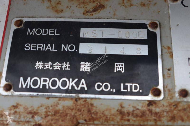 عربة قلابة Morooka MST-600 E