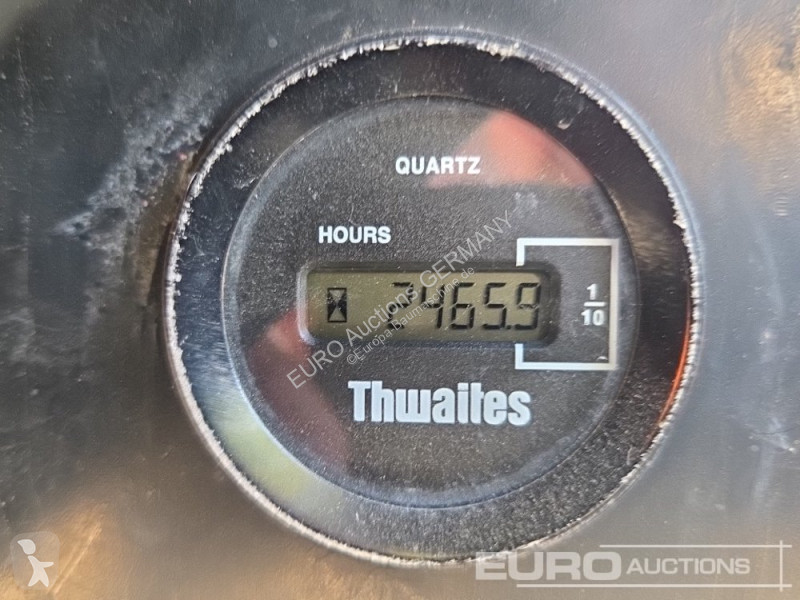 عربة قلابة Thwaites MACH 471