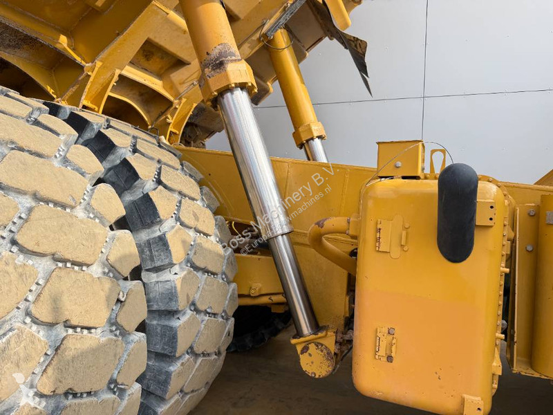عربة قلابة Caterpillar - German Machine / Auto...