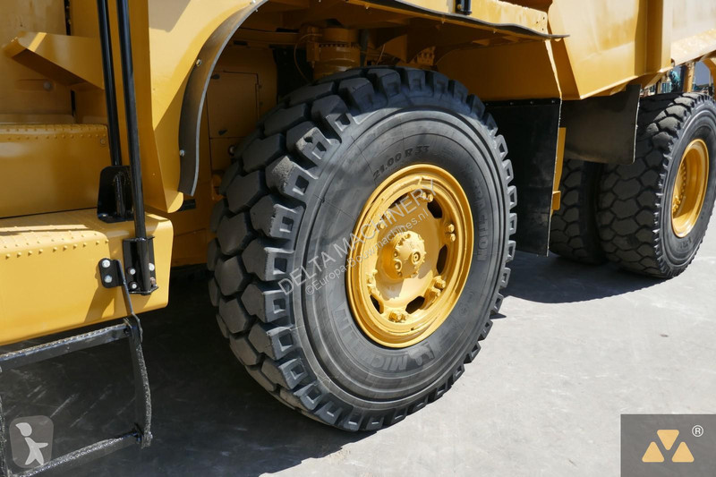 Dumper Caterpillar