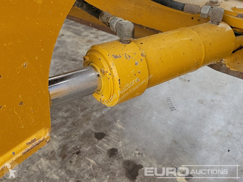 Basculantă Hydrema 912F