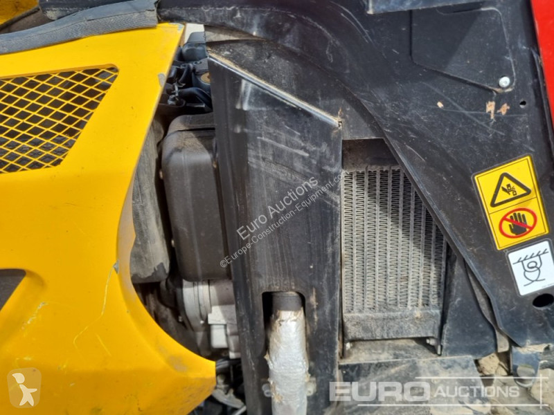 Basculantă JCB HTD-5