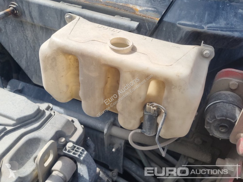 Basculantă Bell B30E