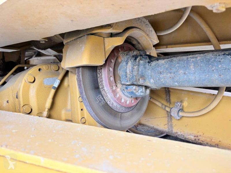 Tippvagn Caterpillar 730 C (CE)