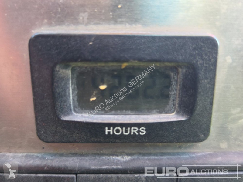 عربة قلابة Ausa D600APG