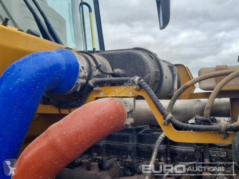 Basculantă Hydrema 922G