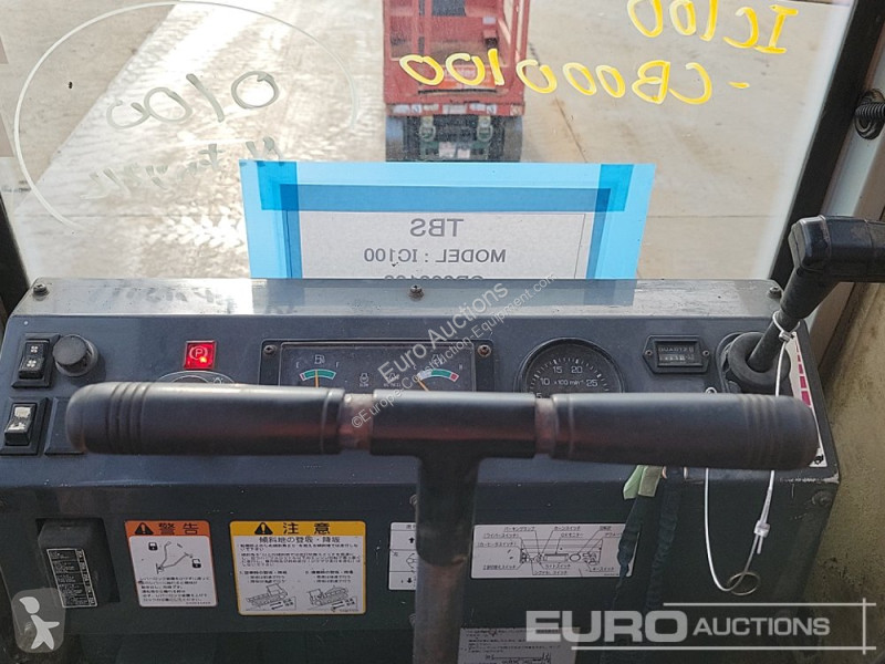 Basculantă IHI IC100