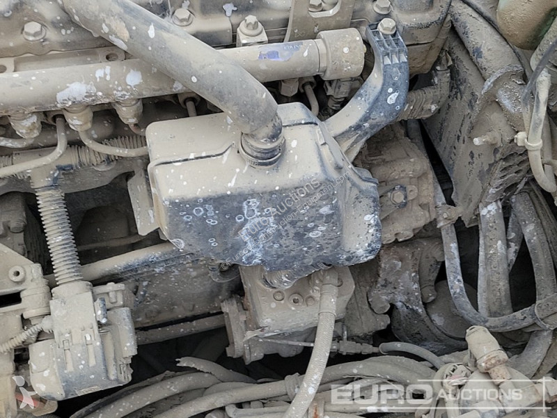 Basculantă Bell B30E