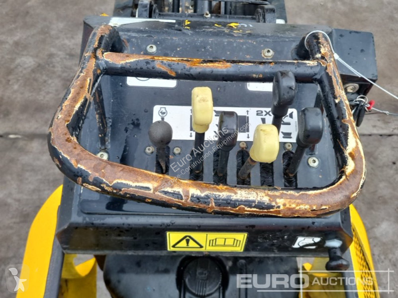 Basculantă JCB HTD-5