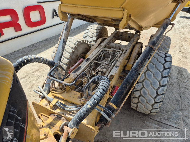 Basculantă Caterpillar 740