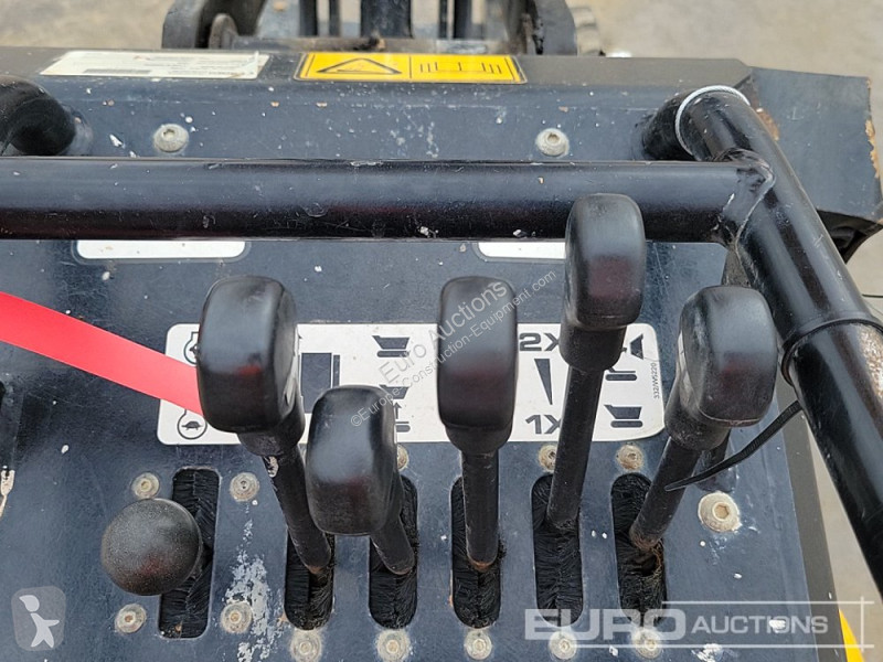 Dumper JCB HTD05
