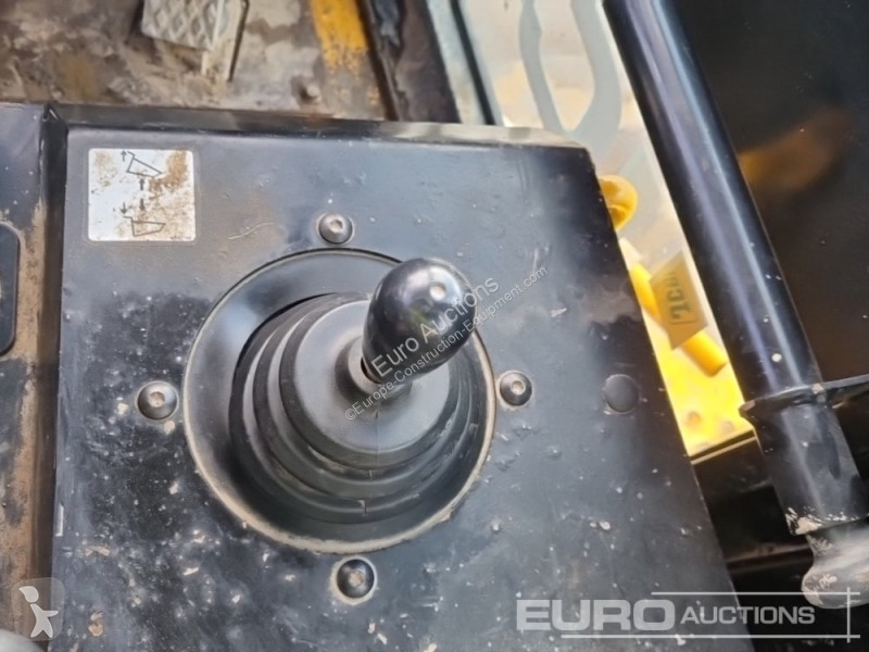 Sklápěčka JCB 9TFT