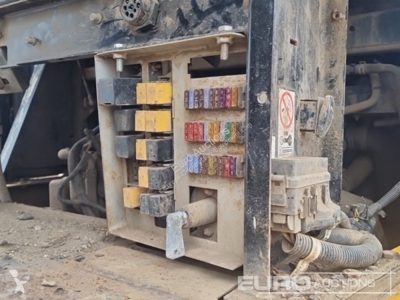 Dumper JCB 9TFT