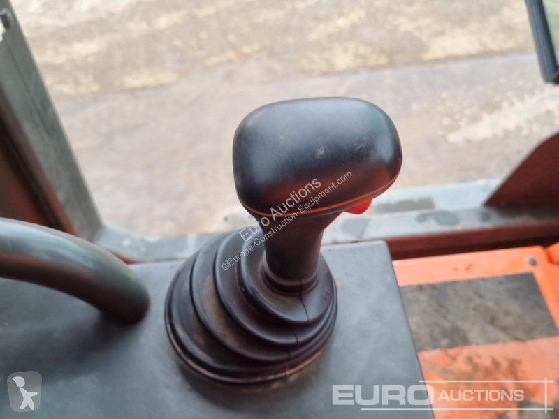 Sklápěčka Ausa DR601 AHG