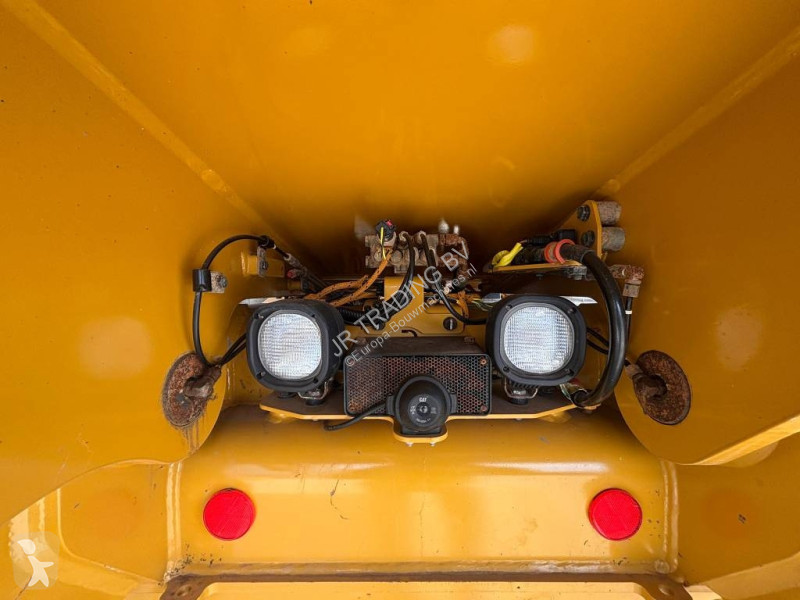 Дъмпер Caterpillar 730