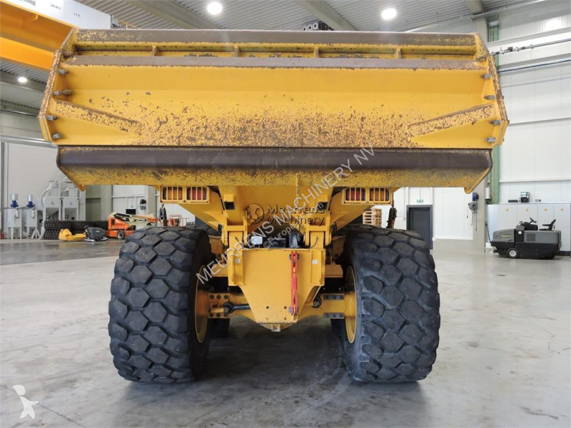Dumper Volvo G Michelin Tyre