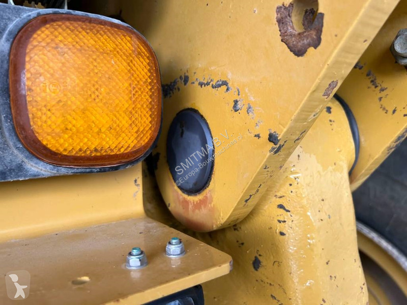 Sklápač Caterpillar 735 |