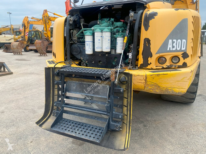 Sklápěčka Volvo 6x6 dumper articulated hauler NVT