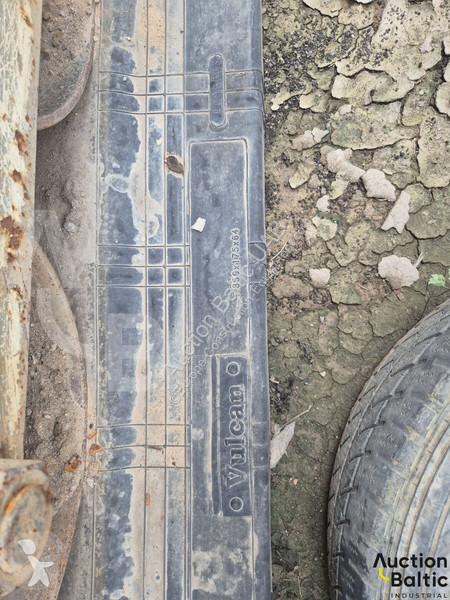 عربة قلابة Hitachi CG 150