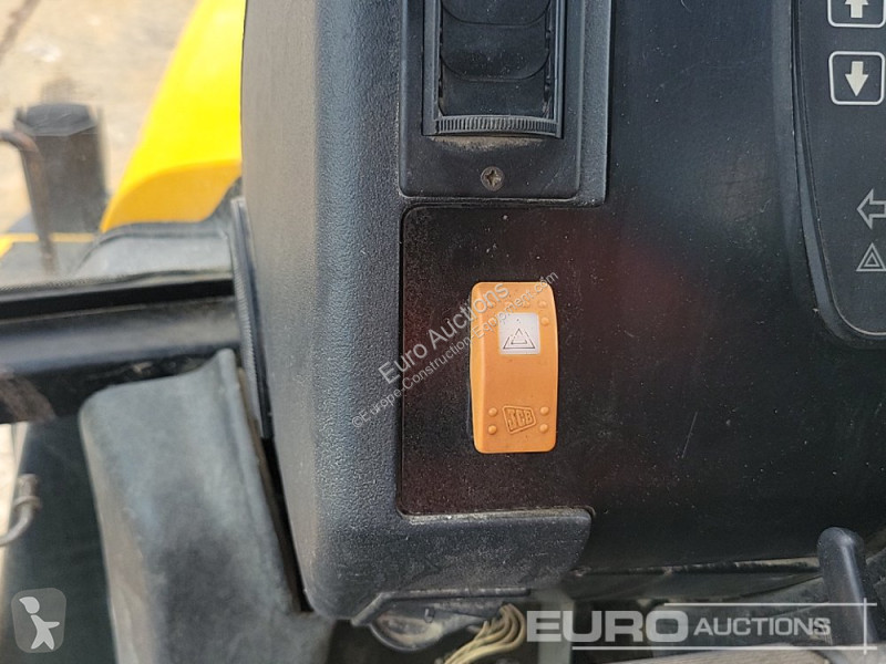 عربة قلابة JCB 718