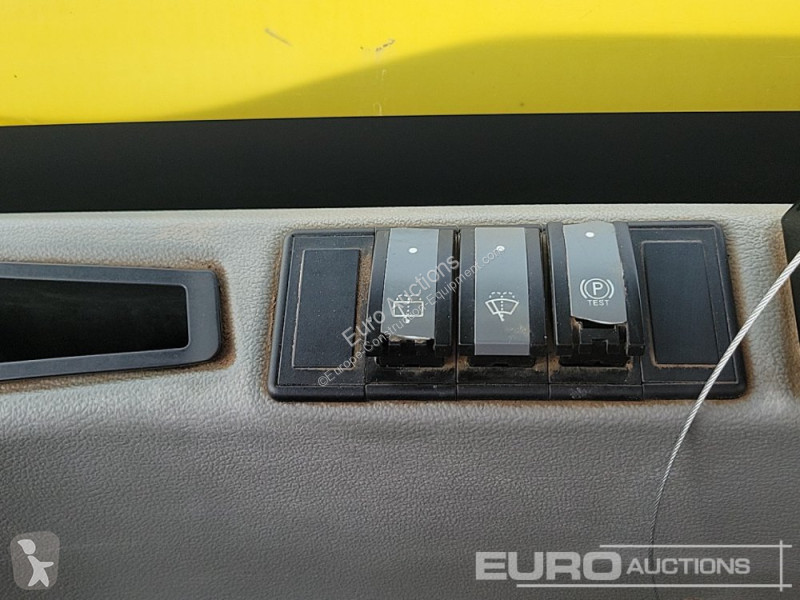 Basculantă  DV90