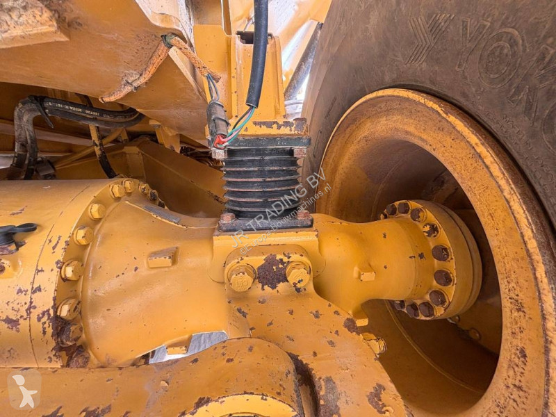 Дъмпер Caterpillar 730