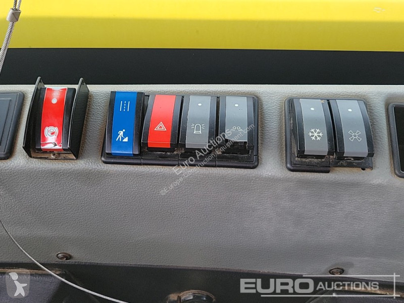 Basculantă  DV90