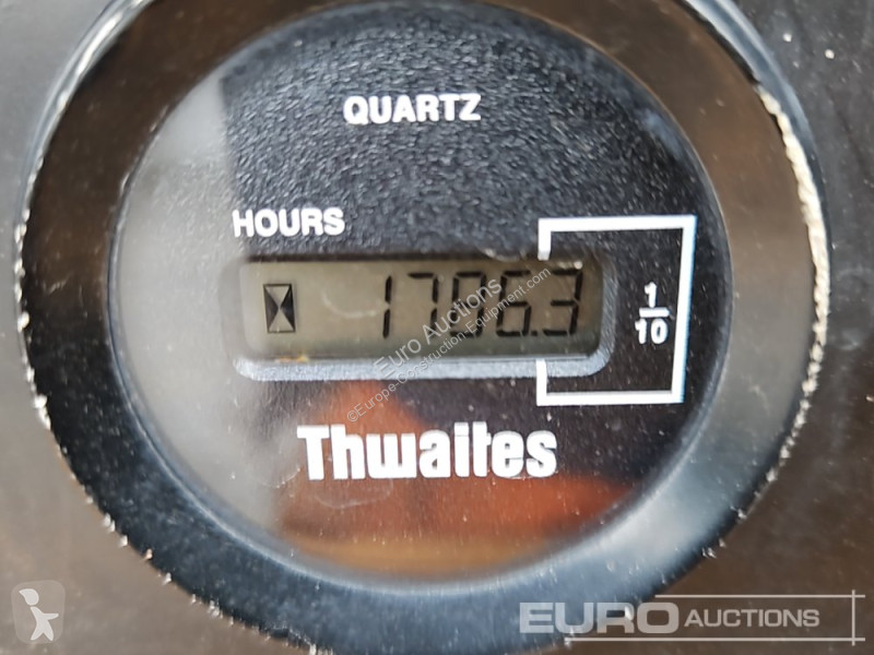 Basculantă Thwaites 3 Ton Swivel Skip