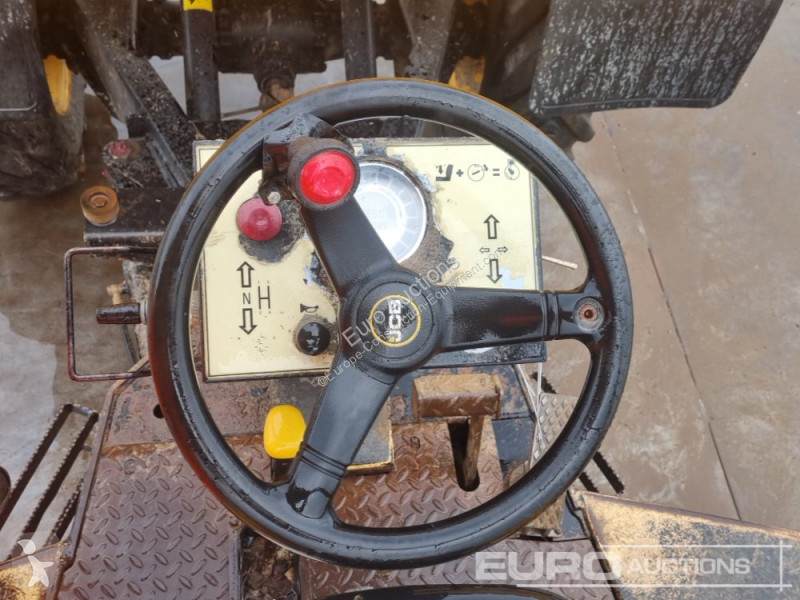 Sklápěčka JCB 6TFT