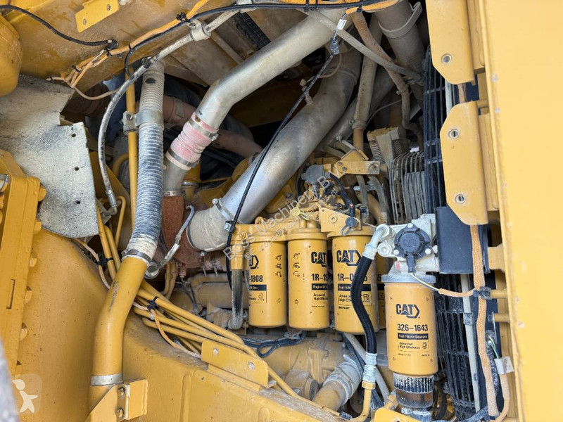 عربة قلابة Caterpillar 777G - German Machine /...