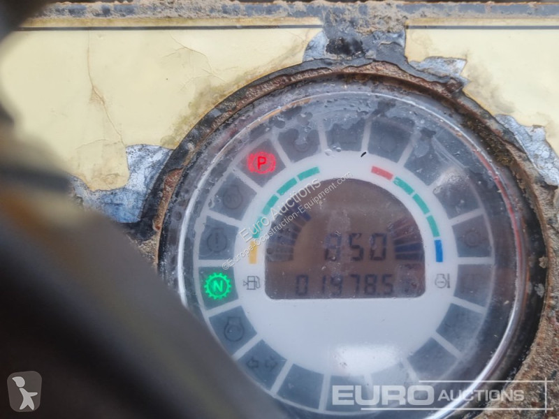 Sklápěčka JCB 6TFT