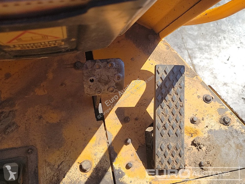 Basculantă Thwaites 6 Ton Swivel Skip