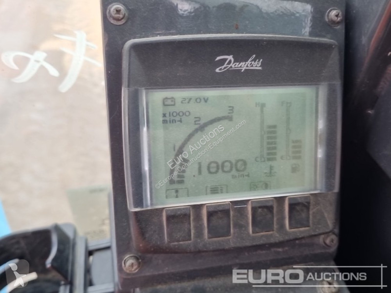 Sklápěčka IHI IC120