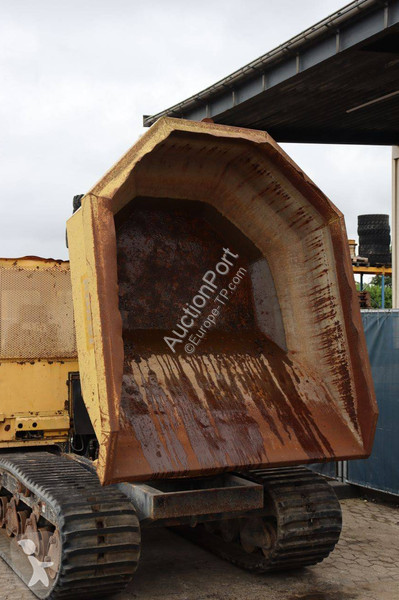 عربة قلابة Morooka MST-600 E