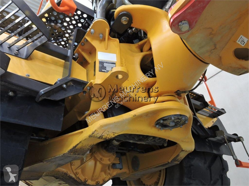 عربة قلابة Volvo G