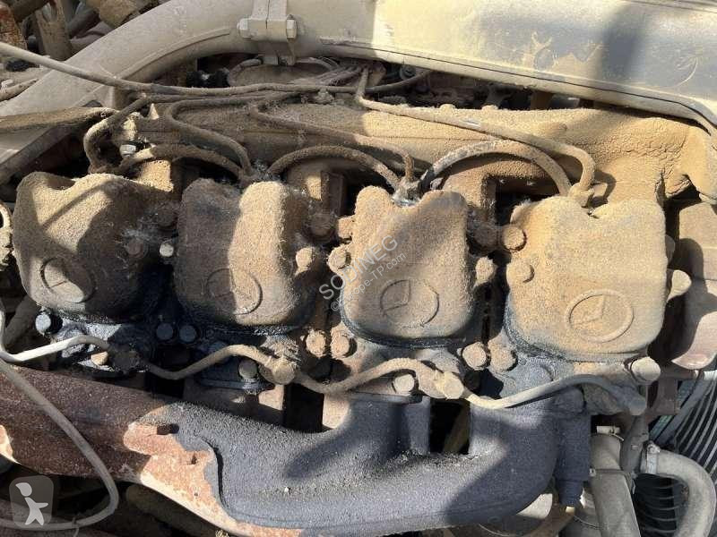 عربة قلابة Bell M 6X6