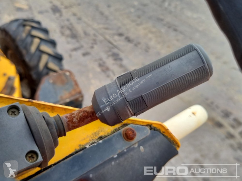 عربة قلابة Thwaites 3 Ton
