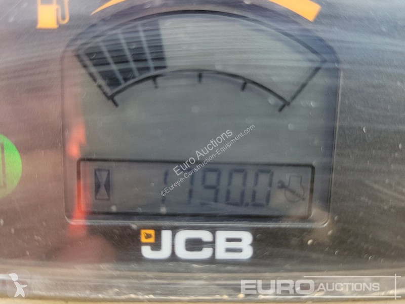 Basculantă JCB 6TST