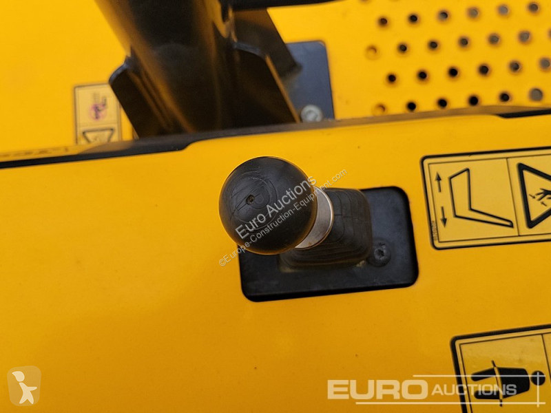 Dumper JCB 3STH