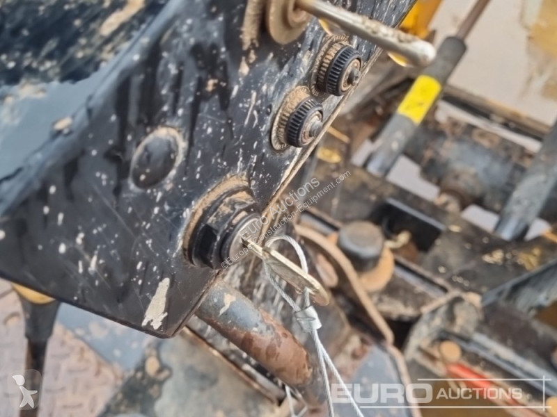 Sklápěčka JCB 6TFT