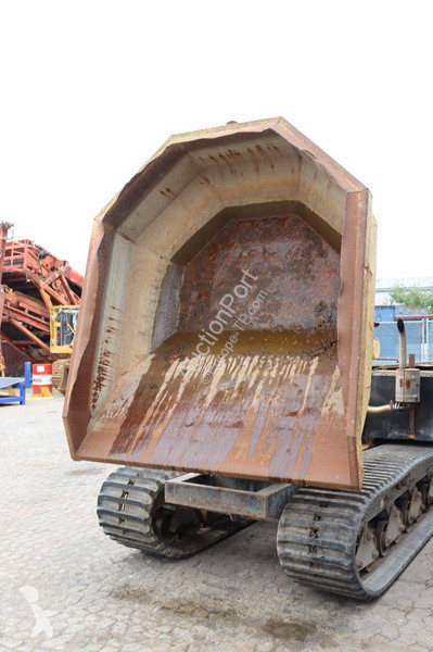 عربة قلابة Morooka MST-600 E