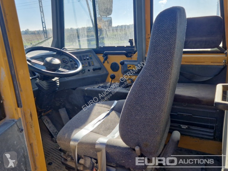 Tombereau Volvo