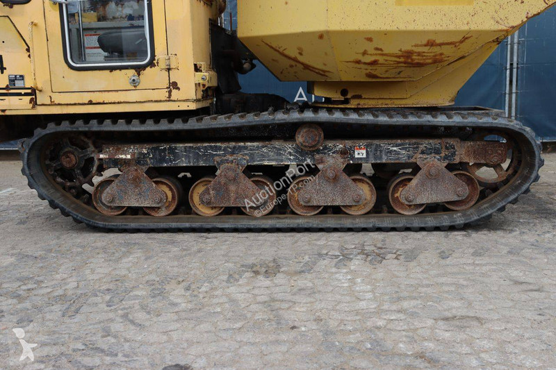 عربة قلابة Morooka MST-600 E