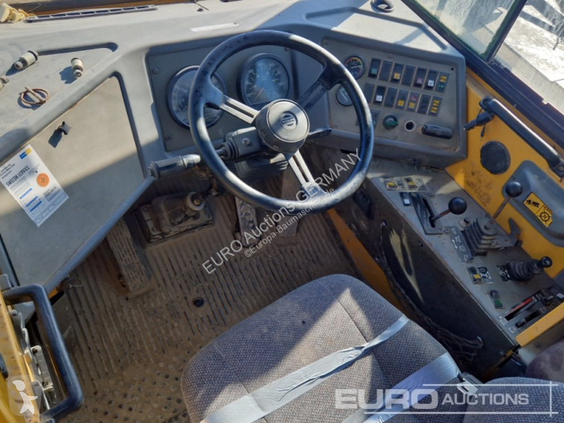 Tombereau Volvo