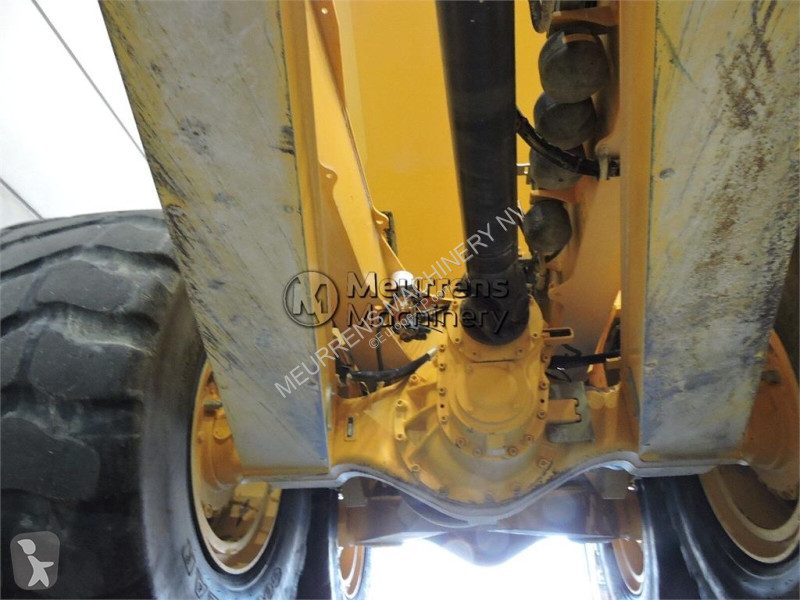 عربة قلابة Volvo G