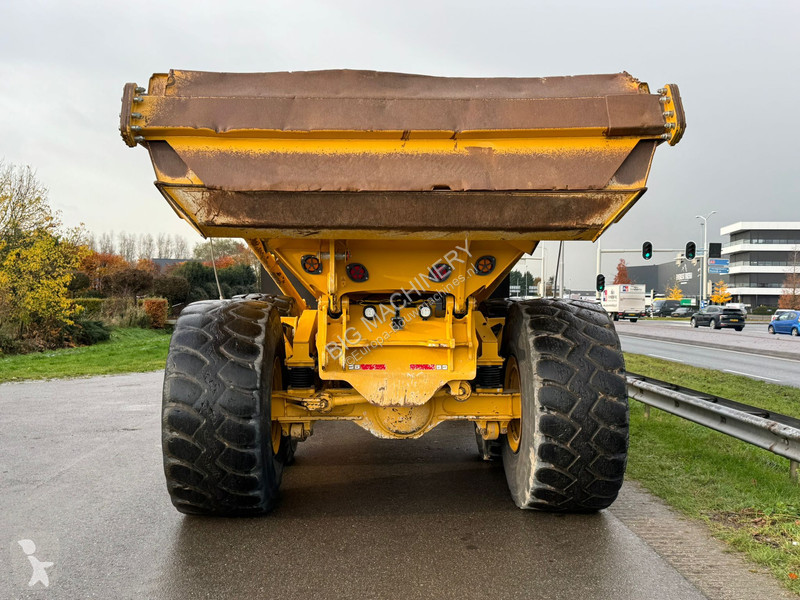 عربة قلابة Bell B45E