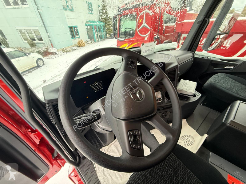Kamion Mercedes Arocs 4145 K 8x4/4 Arocs 4145 K...