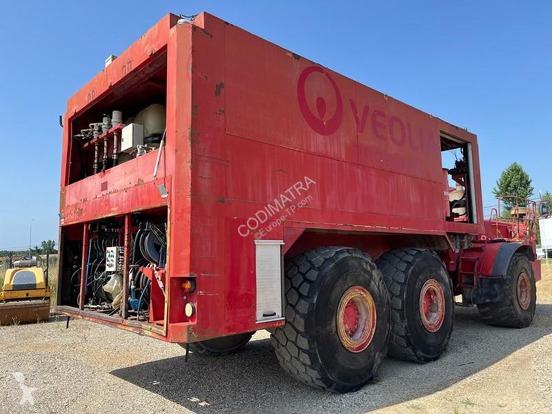 Dumper Caterpillar Service Truck